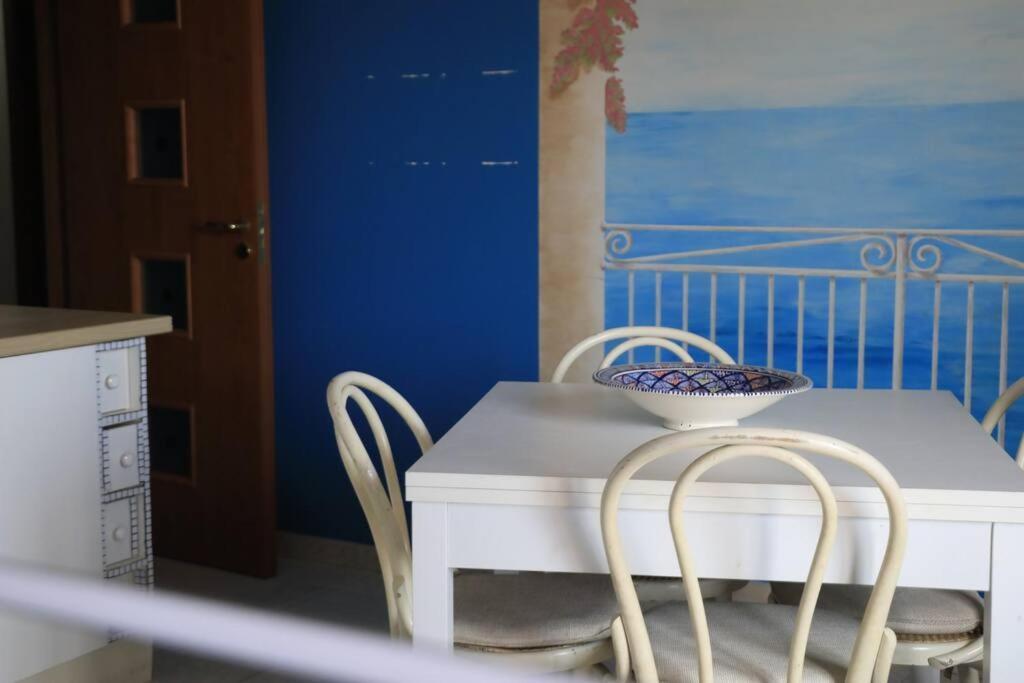 Due Minuti Dal Mare Con Balcone Vista Mare Apartment Tropea Ngoại thất bức ảnh
